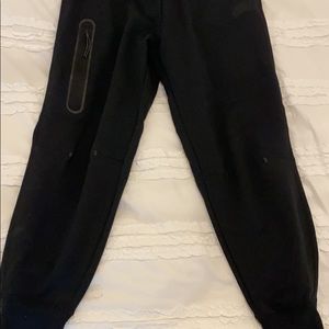 Tech fleece nike sweats